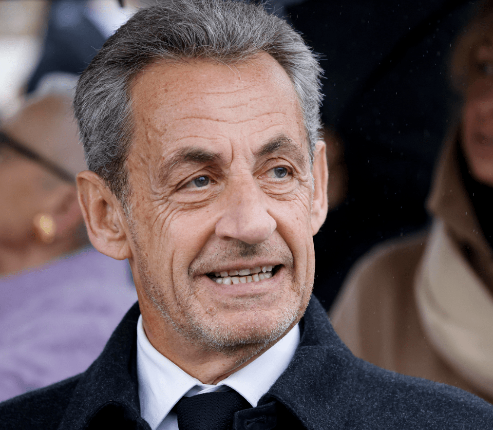 El ex presidente francés Nicolas Sarkozy ingresa en prisión y proclama su&nbsp;inocencia