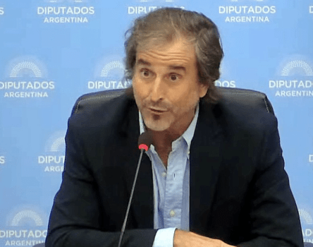 Presupuesto 2026: LLA logró dictamen gracias al voto doble de Benegas Lynch y el apoyo de PRO y UCR