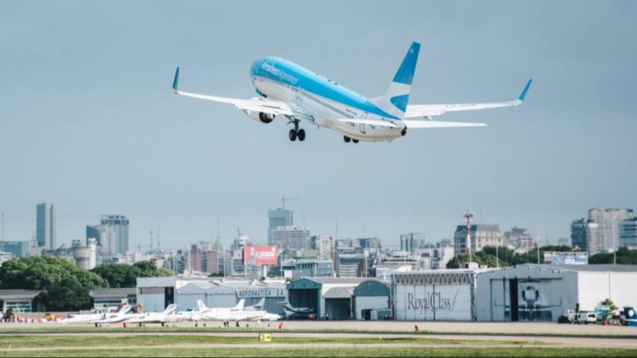 Durante 2025, más de 18 millones de argentinos viajaron al exterior y la balanza comercial turística cerró con&nbsp;déficit