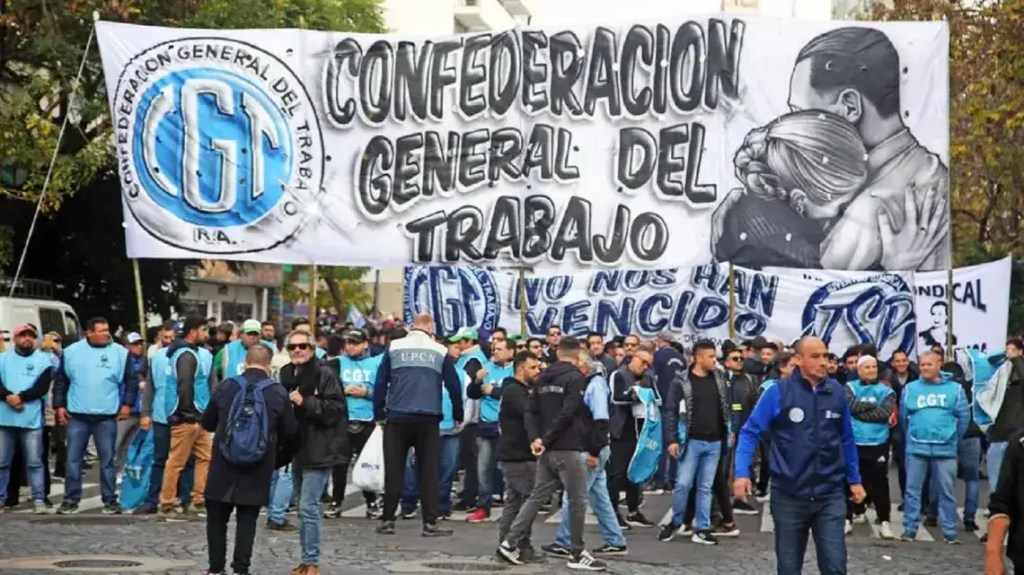 La CGT convoca a un paro general de 24 horas contra la reforma&nbsp;laboral