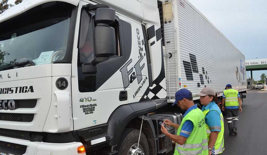 La provincia cuestionó el nuevo sistema de licencias profesionales por la falta de una tarifa de&nbsp;referencia